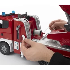 Bruder 03590 Scania R-Serie Feuerwehrleiterwagen Mit Wasserpumpe Und Light & Sound Modul -Spielzeug Geschäft xbru 3590 3 1280x1280